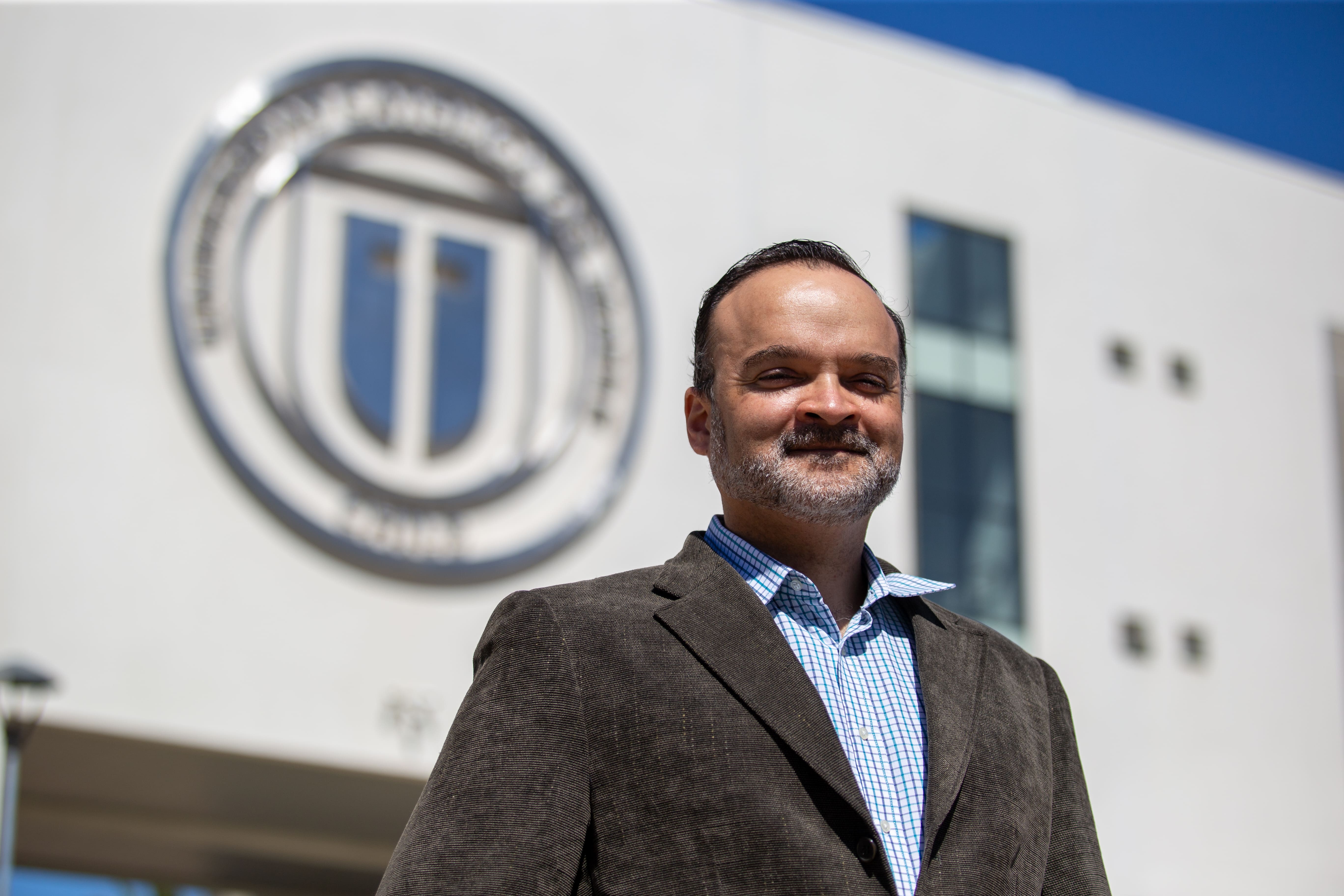 Dr. Marcos Carrasco