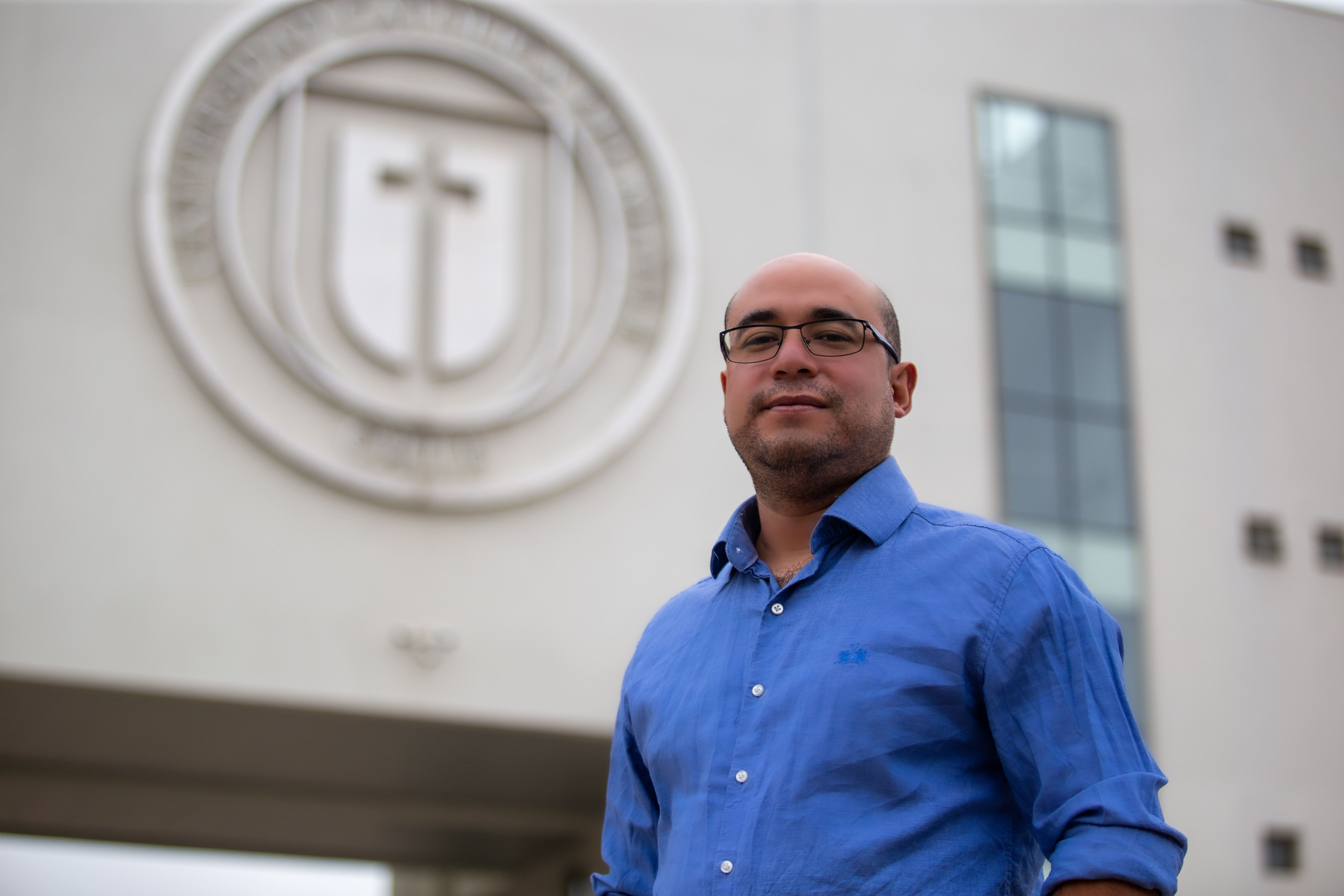 Dr. Maurico Zuñiga Sanchez